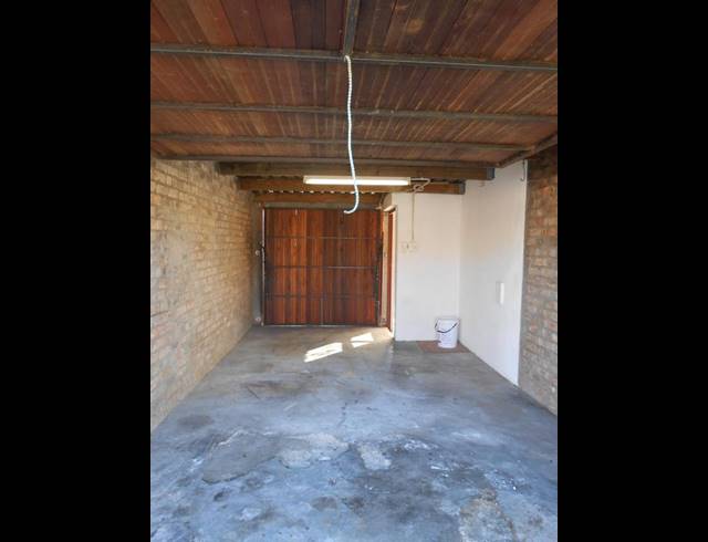 3 BEDROOM PROPERTY TO RENT IN JOUBERT PARK
